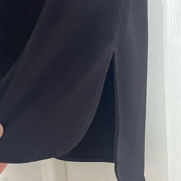 Lauren Ralph Lauren Women's Black Keyhole Peplum Blouse Size S - Picture 4 of 6